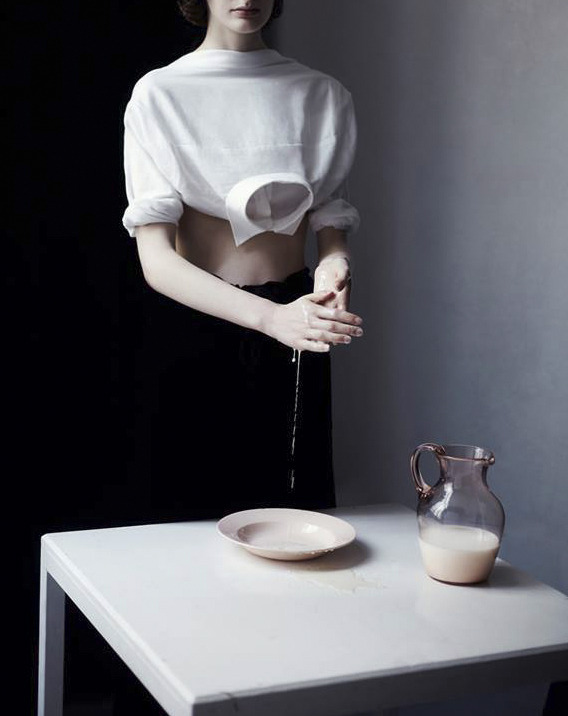 bienenkiste: “Carolina’s Feast”. Photographed by Boris Ovini for A Magazine