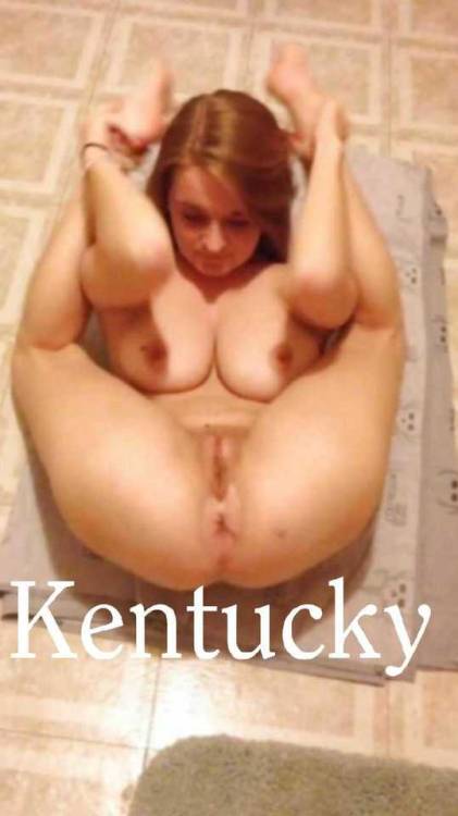 baretherenow: youreverydesire1: Emily Richardson is a hot slut from Kentucky reblog her #emily #whor