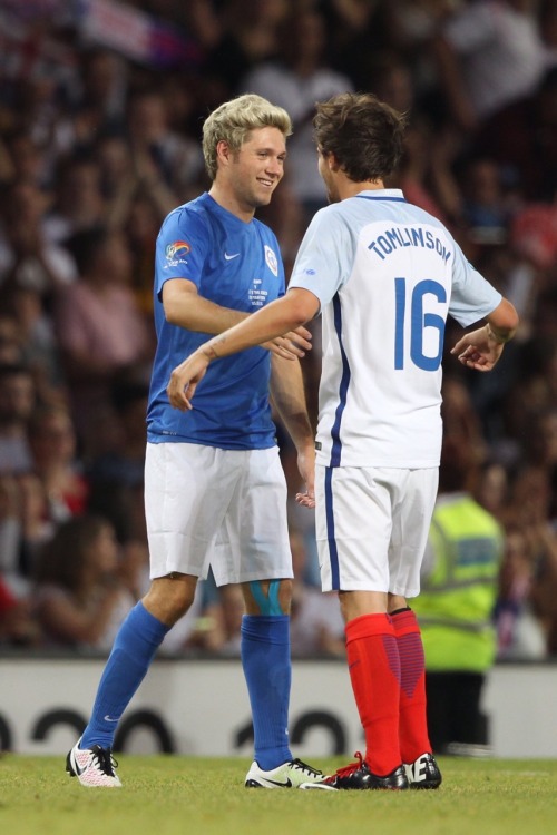 Nouis hug at Socceraid