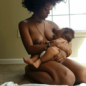 roseography: Motherhood of a lovely woman.  @pheonixwild and baby 