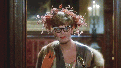 gif-weenus:When I get to a party.