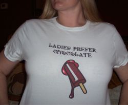 Greg69Sheryl:  A Queen Of Spades Models The “Ladies Prefer Chocolate” T-Shirt,