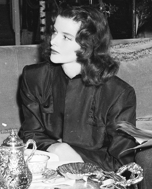 deforest - Katharine Hepburn on the set of Keeper of the Flame,...