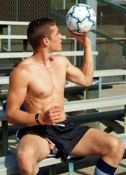 ladzone:  OUT ON THE BLEACHERS HES SHOWING