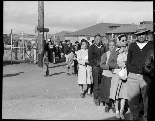 thingstolovefor: fullpraxisnow: (Photo Credit: Dorothea Lange)  Visit Dorothea Lange’s Ce