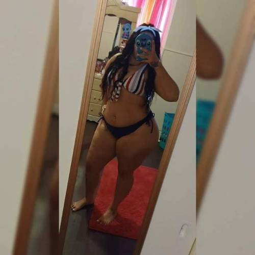 pupito69: Dura la bby… Bellaka de humacao.. Llenita pero rika esta hpta