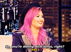 burrowjoe:  AU Meme: Demi Lovato talking about her sex life with Nick Jonas on Chelsea Lately. 