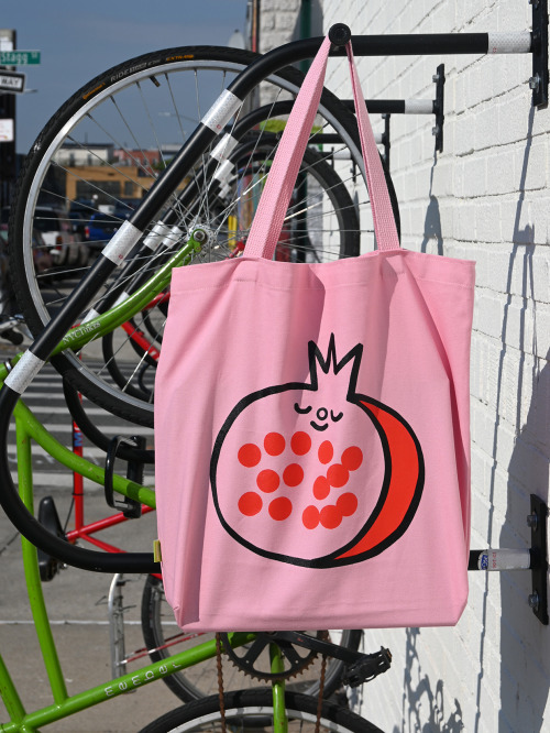 FRUIT STAND Big tote bags!natalikoromoto.dog