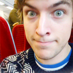 carriehopefuls:kickthepj + vine