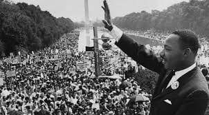 “Un'ingiustizia, commessa in qualunque luogo, è una minaccia per la giustizia in ogni luogo”.
Il 15 Gennaio nasceva oggi Martin Luther King.