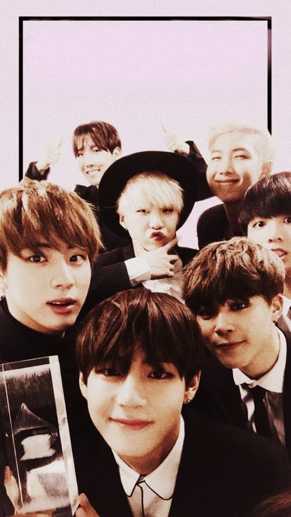 kpopperotp12:  Bts wallpapers/lockscreensRequested by @numberonecatcoffeeThanks for