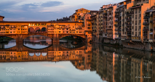 Atardecer en Ponte Vecchio by DeMadriz