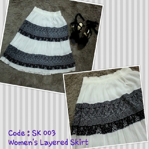 www.mysexywardobe.com ♡ Code : SK 003 ♡ WOMEN&rsquo;S LAYERED SKIRT ♡ Colour : White + Black ♡ M