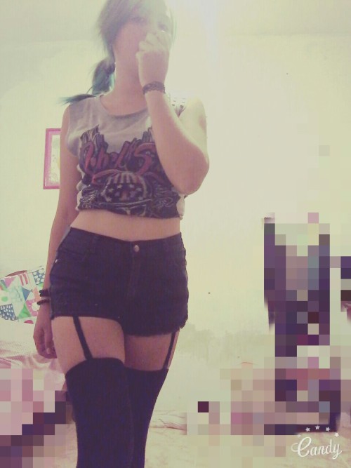 tightsforfun: www.instagram.com/nadie_en_especial____/Follow her!