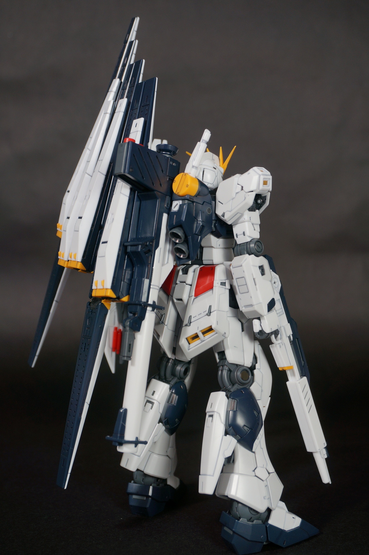 g-29astarothtrinity:  RX-93 Nu Gundam Londo Bell Unit (E.F.S.F.) Amuro Ray’s Custom