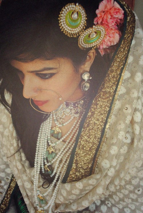 beautifulsouthasianbrides:  Outfit by:Dhruv Singh
