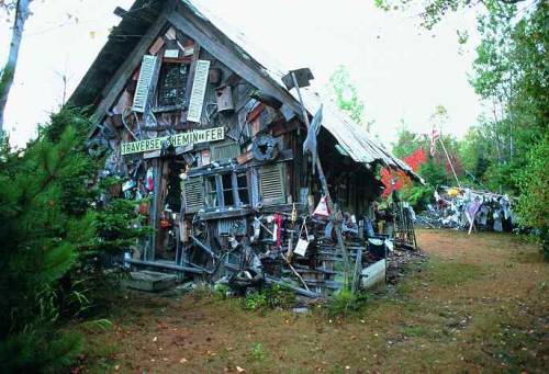 Richard Greaves. The House. 2005