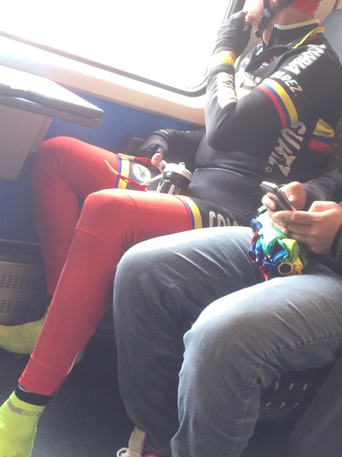 Cyclist In Train 😍