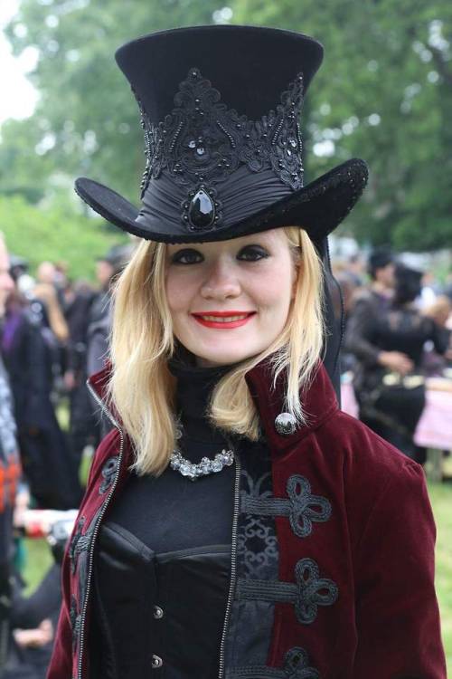 ~▪~ Victorian Picnic ~▪~ Photos: by Horst Klemme (FB)