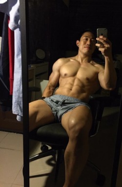 Viva!Asian hunks!