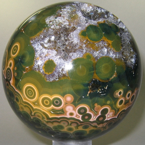 resonance-of-libra:mineralists:  Stunning Crystal Spheres!In order of appearance:Malachite and AzuriteCharoiteStibniteHerkimer DiamondCelestineHematiteLepidoliteOrbicular JasperSmoky QuartzChrysocolla, Malachite, Quartz and Hematite  Holyshitfuckballs