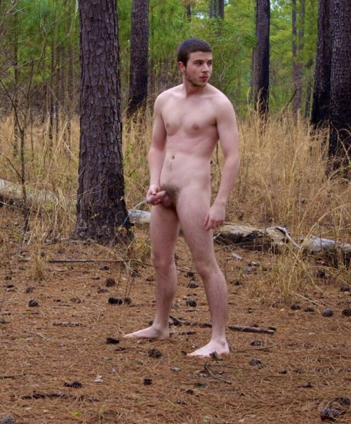 dirtygaymedia:love to be in those woods, drinking his piss and then him breeding