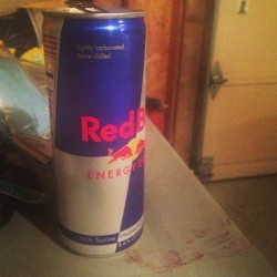 Please keep me going, staying up all night, about to load Sandy&rsquo;s car for the festival in Lex tomorrow. #Redbull #allnighter #imightdie