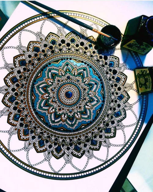 jurvektheblogsmer: artsnskills: Ornate Mandala Designs by Asmahan A. Mosleh UK based artist Asmahan 