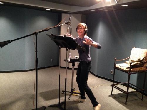  The great Allison Janney busting out some Fosse moves at a song record. (x) // EDIT: There’s 