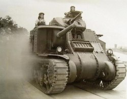 bmashina:  American medium tank M3 Lee driven female crew on Aberdeen proving ground.