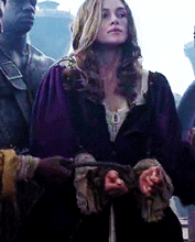 priincessleia:Outfit Appreciation ➝ Elizabeth Swann