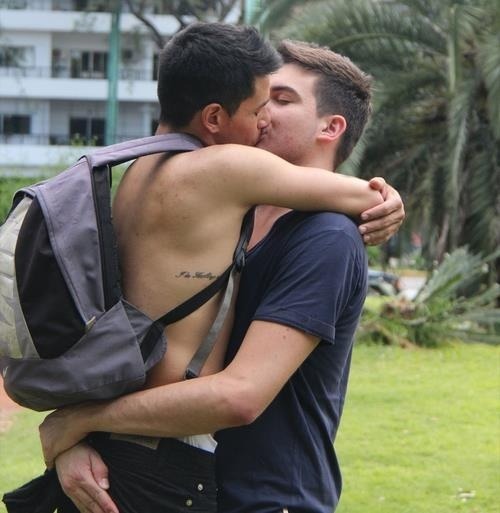 Aweso[men]ess