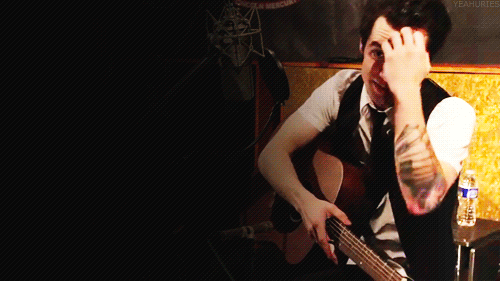 happily-going-insane:  Brendon Urie - Panic! At the Disco 