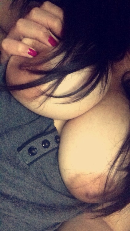 brown-nipples:  idk