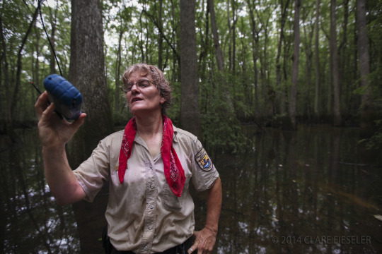 endeavorist:  “What do women of science look like? What are their questions, dreams and struggles?…I see female successes and struggles as a powerful visual legacy. The end goal is to communicate current challenges and help motivate young scientists