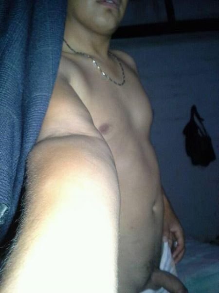 penesmexicanos66:  😓 Amigo peruano de verga rica y curvita mmmm deli 👅