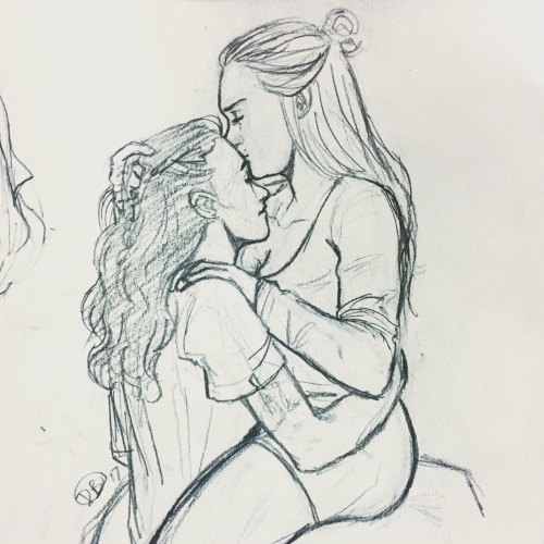princessd95:Some clexa forehead kissesHaven’t drawn clexa in a long time so I’m a little rusty.