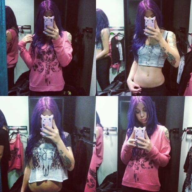 wildfoxwithowleyes:  Got some stuff that i can wear in the summer time in portugal