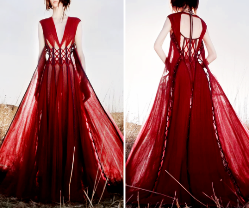 HASSIDRISS Couture Fall/Winter 2019 ‘Burning Shadows’ Collectionif you want to support this blog con