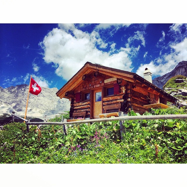 woke up like this. sigh, not really. #flawless #cabinporn #swiss