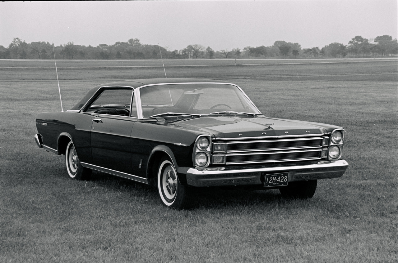 theoldiebutgoodie:  UNITED STATES - JUNE 10: 1966 Ford Galaxie 500XL — The new