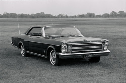 Theoldiebutgoodie:  United States - June 10: 1966 Ford Galaxie 500Xl — The New