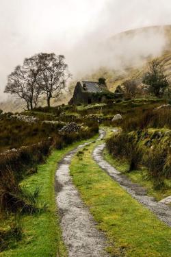 fravery: Abandoned Cottage, Black Valley, Kerry, Ireland.