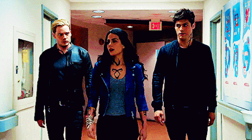 forbescaroline:TOP 20 GROUP DYNAMICS: (as voted by my followers) #08. alec, jace and isabelle (shado