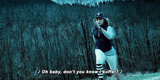 blairwitchprojector: winterswake: Since when do vampires like baseball? Twilight