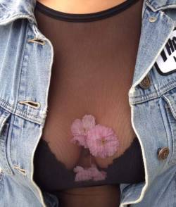 Zoe hand I put flowers in your bras