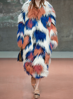 junobs:  these fur coats @ marni fw14 though