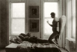 desencadilhar:    Duane Michals - The Fallen Angel, 1968   