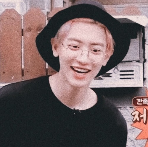 … chanyeol icons like/reblog if you use or save them