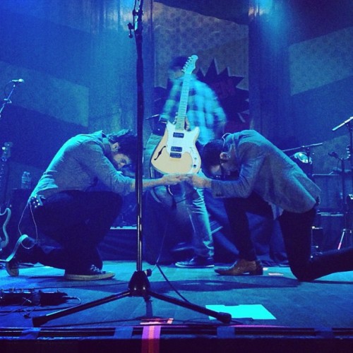 recoveringsupermom: “The pre-show blessing of the instrument of rock.” (Theo’s cap